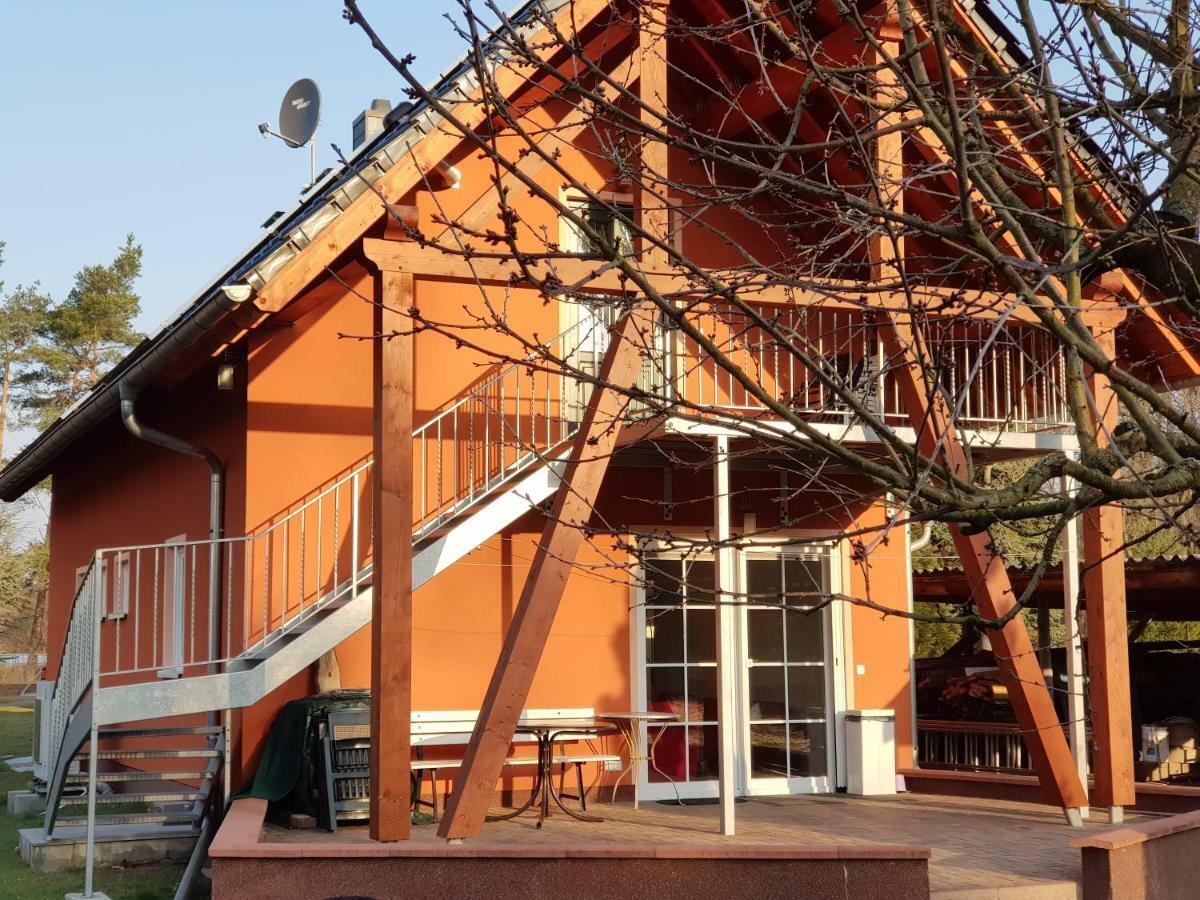 Nr- Fewo Mit Ladestation Fuer E-Autos Melchow Luaran gambar